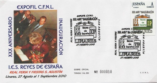 Sobre del 30 aniversario de la inauguracin del I.E.S. Reyes de Espaa, el 9 de enero de 1980, por SS.MM. D. Juan Carlos I y Doa Sofa, siendo director del Instituto Jos Avils Caro y el alcalde de Linares, Julin Jimnez Serrano. Tambin se edit un sello personalizado con el logotipo del instituto, de la emisin Tu Sello, que figura en el sobre y tarjeta.